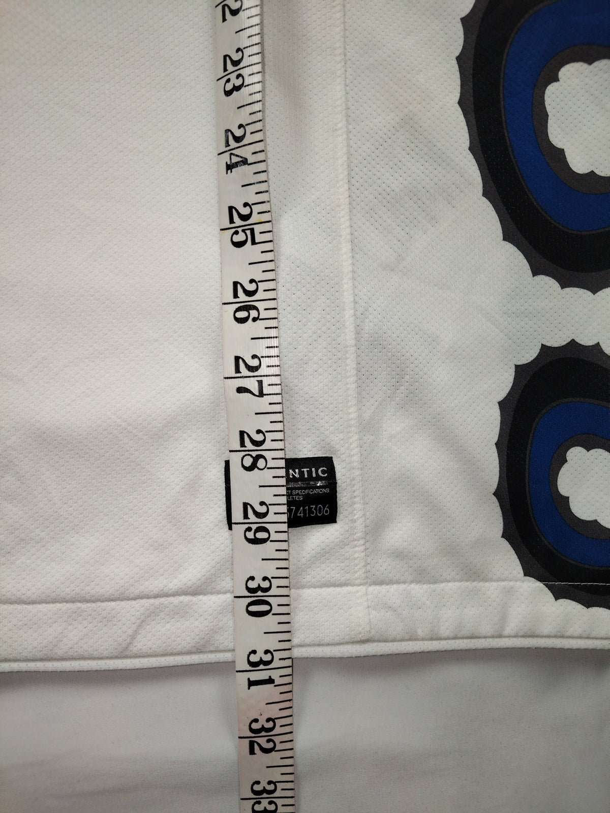 Inter Milan 2010-11 Away Shirt (Maicon) (XL)