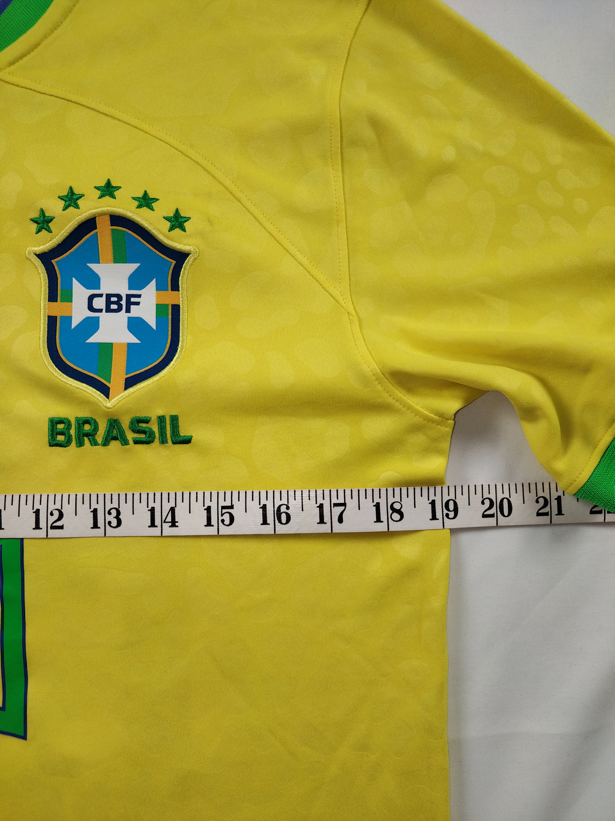 Brazil 2022-23 Home Shirt (Vini Jr) (S)